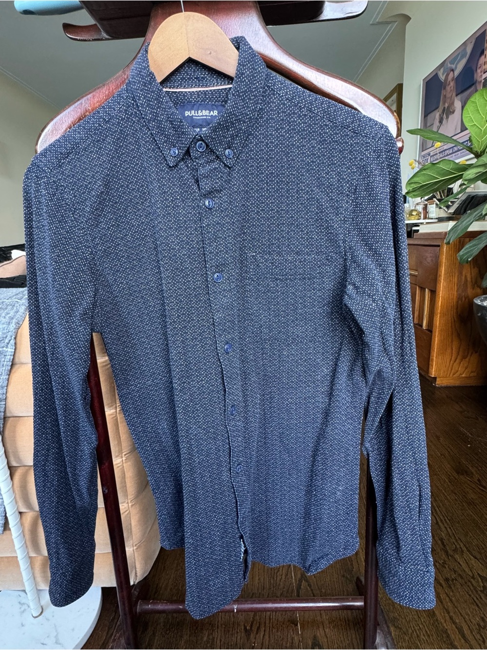 Pull&Bear Navy Jaquard Microdot Button-Down Shirt size S